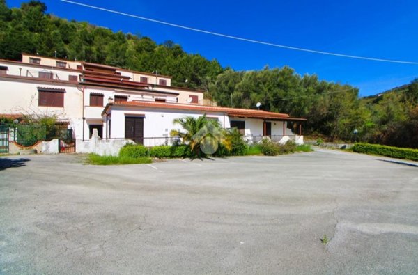 appartamento in vendita a Centola in zona Palinuro