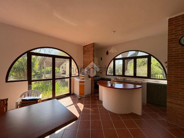 casa indipendente in vendita a Centola in zona Palinuro
