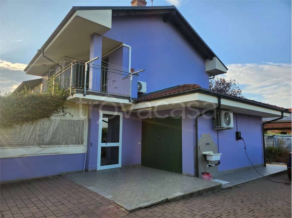 casa indipendente in vendita a Cervere in zona Tetti Chiaramelli