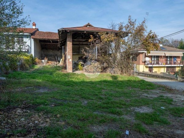 casa semindipendente in vendita a Cervere in zona Grinzano