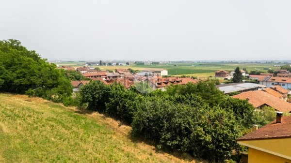 casa indipendente in vendita a Cervere in zona Grinzano