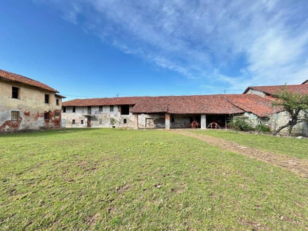 casale in vendita a Cervere in zona Montarossa