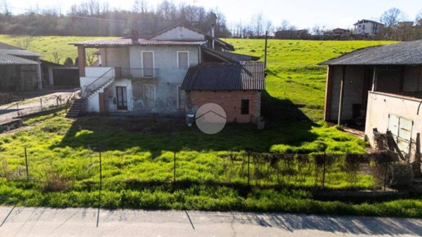 casa indipendente in vendita a Cervere in zona Montarossa