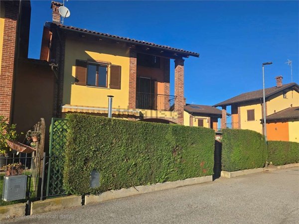 casa indipendente in vendita a Cervere in zona Tetti Chiaramelli