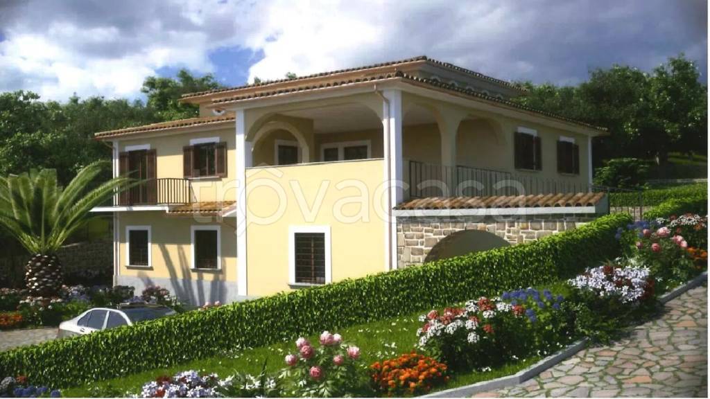 casa indipendente in vendita a Ceraso