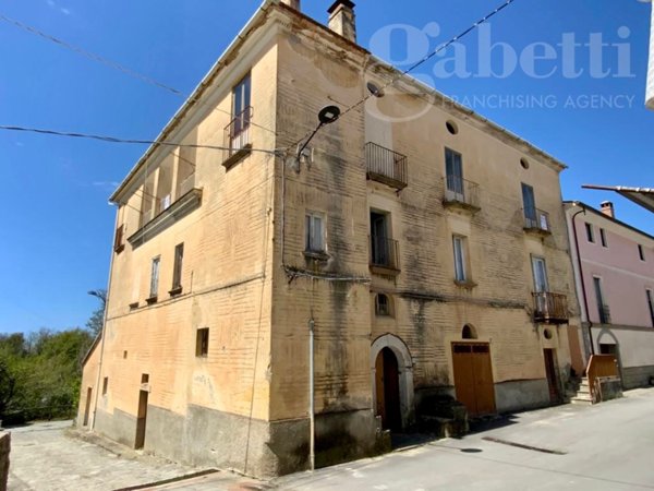 casa indipendente in vendita a Ceraso