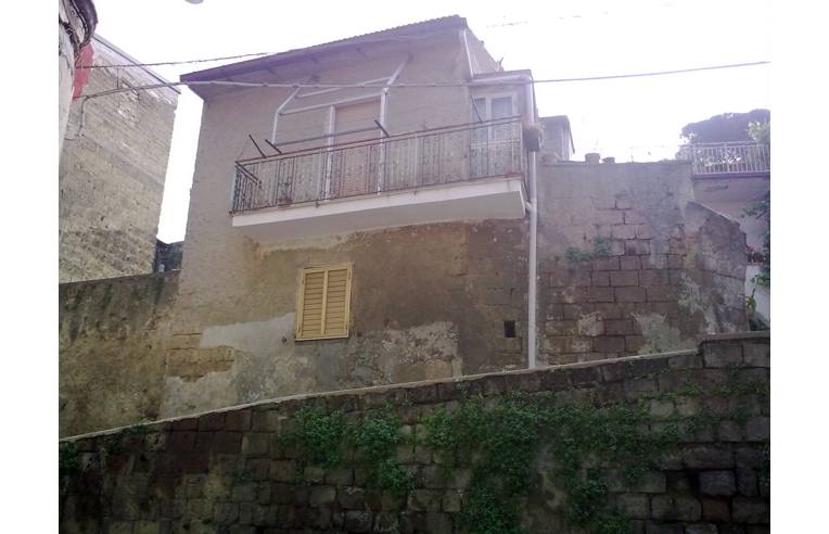 casa indipendente in vendita a Ceraso in zona Santa Barbara