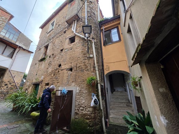 appartamento in vendita a Ceraso in zona Massascusa