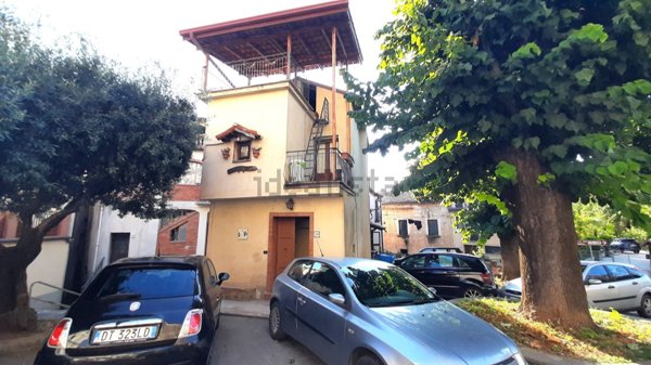 casa indipendente in vendita a Ceraso in zona Massascusa