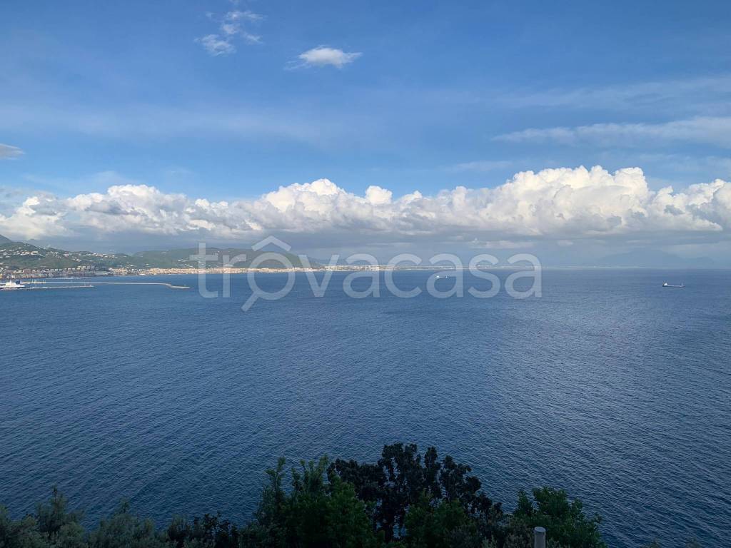 casa indipendente in vendita a Cetara in zona Fuenti