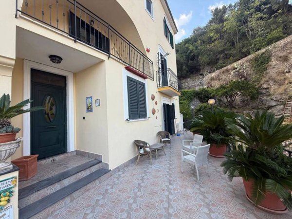 appartamento in vendita a Cetara