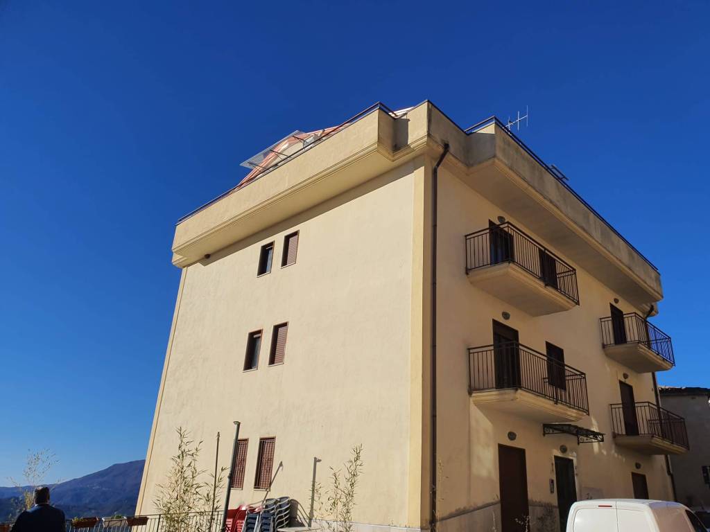intera palazzina in vendita a Cicerale