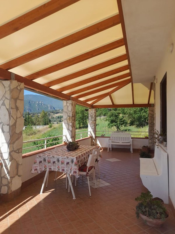 casa indipendente in vendita a Cicerale