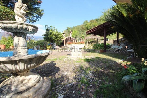 casa indipendente in vendita a Cicerale