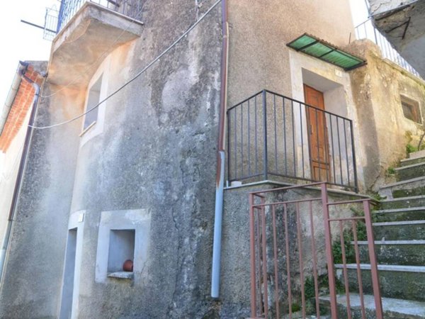 casa indipendente in vendita a Colliano in zona Collianello