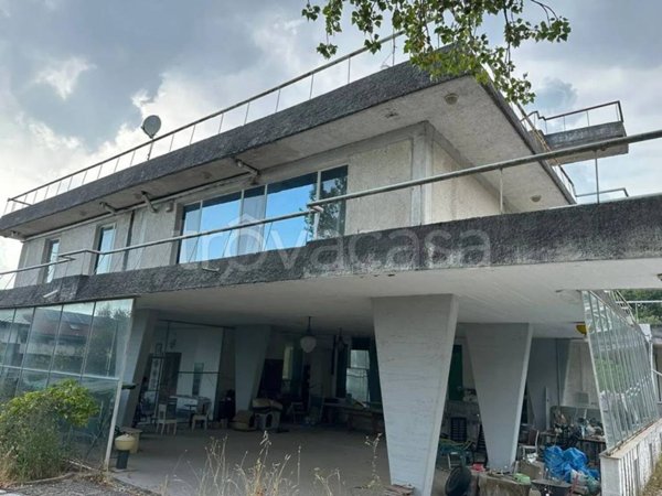 casa indipendente in vendita a Colliano