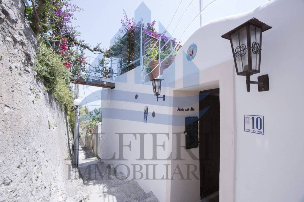 casa indipendente in vendita a Conca dei Marini