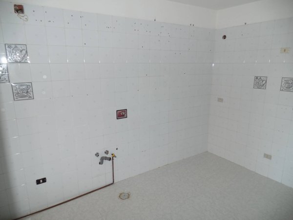 appartamento in vendita ad Eboli in zona Santa Cecilia