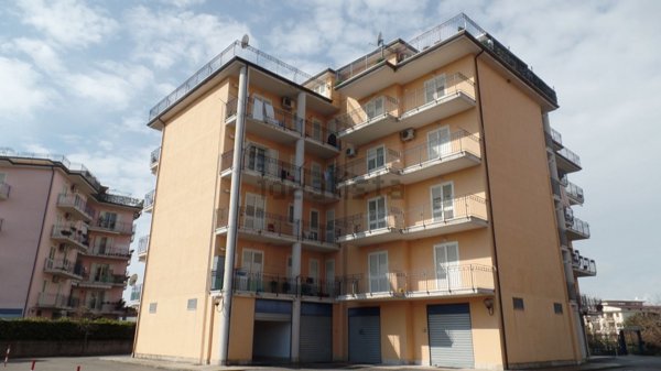 appartamento in vendita ad Eboli in zona Santa Cecilia