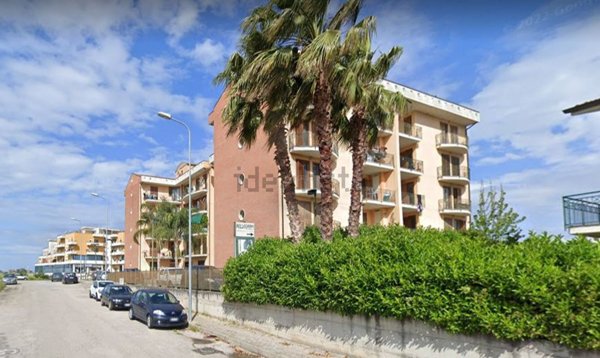 appartamento in vendita ad Eboli in zona Santa Cecilia