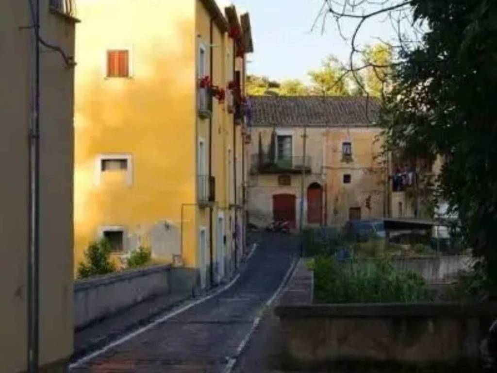 casa indipendente in vendita ad Eboli
