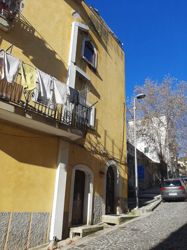 casa indipendente in vendita ad Eboli