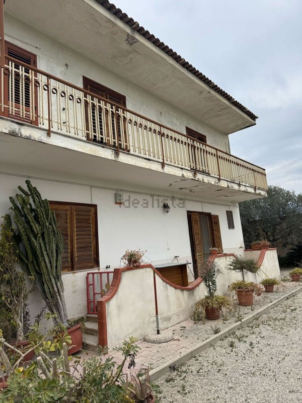 appartamento in vendita ad Eboli in zona Prato