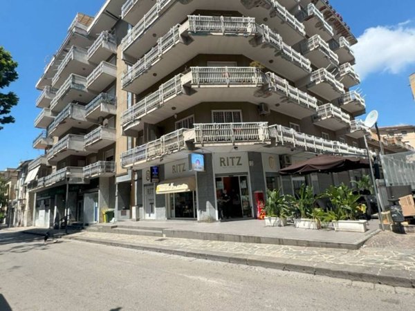 appartamento in vendita ad Eboli