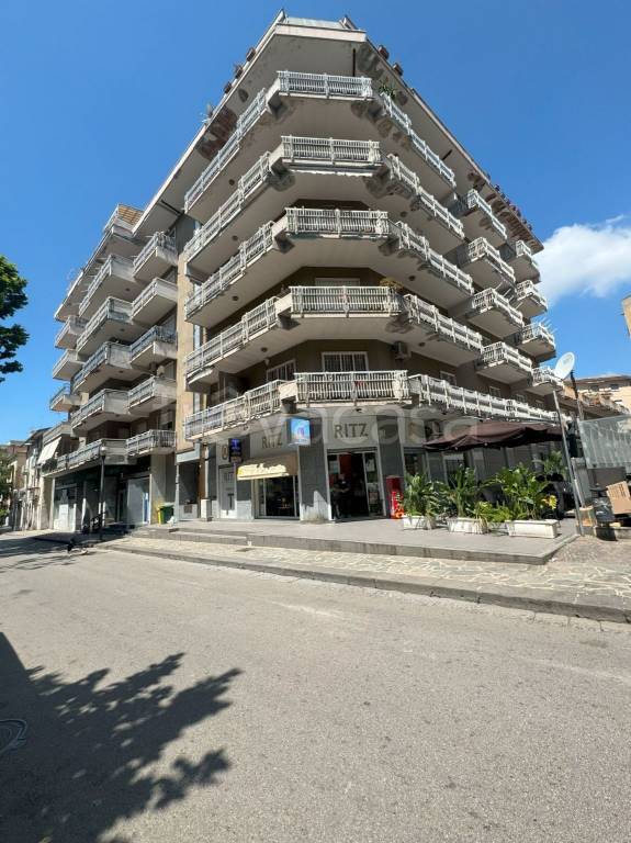 appartamento in vendita ad Eboli