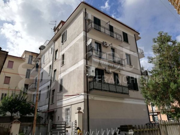 appartamento in vendita ad Eboli