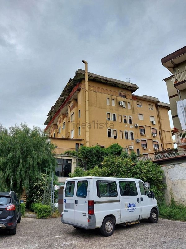 appartamento in vendita ad Eboli