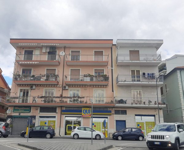 appartamento in vendita ad Eboli
