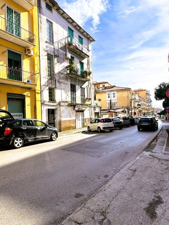 appartamento in vendita ad Eboli