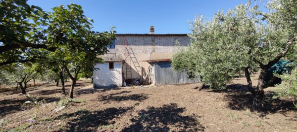 casa indipendente in vendita ad Eboli