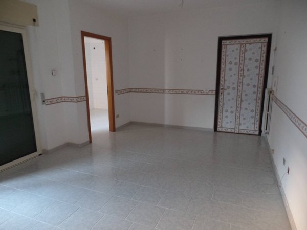 appartamento in vendita ad Eboli in zona Santa Cecilia