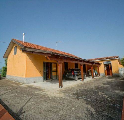 appartamento in vendita ad Eboli in zona Prato