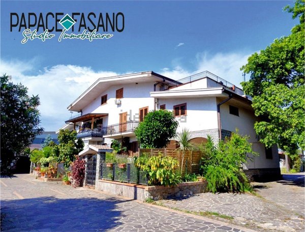 appartamento in vendita ad Eboli