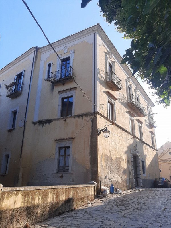 appartamento in vendita ad Eboli