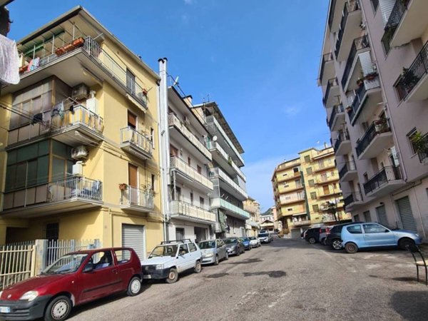 appartamento in vendita ad Eboli