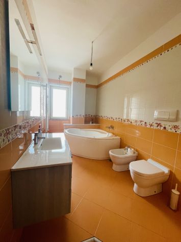 casa indipendente in vendita ad Eboli