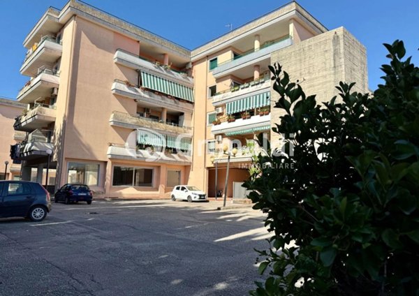 appartamento in vendita ad Eboli in zona Santa Cecilia