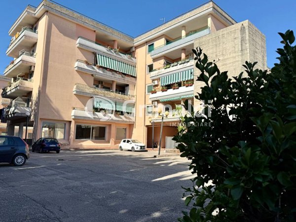 appartamento in vendita ad Eboli in zona Santa Cecilia