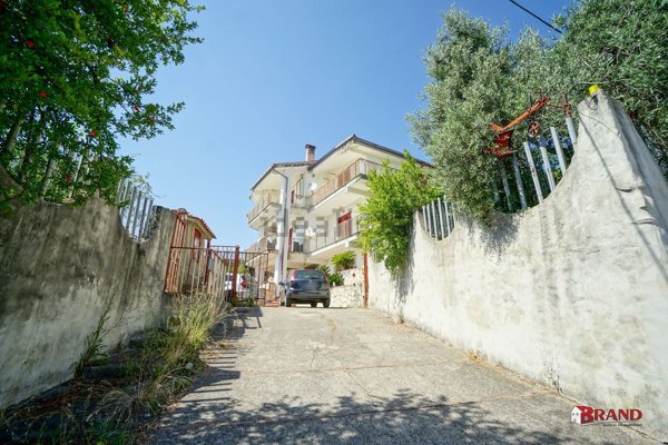 casa indipendente in vendita ad Eboli