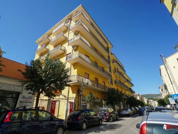 appartamento in vendita ad Eboli