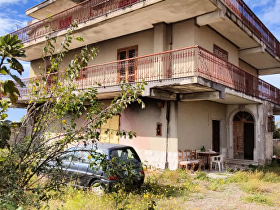 casa indipendente in vendita ad Eboli
