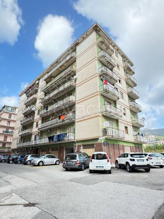 appartamento in vendita ad Eboli