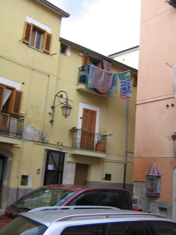 locale di sgombero in vendita ad Eboli