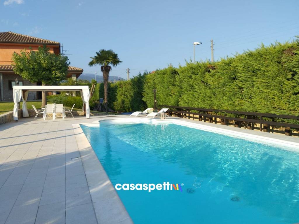 casa indipendente in vendita ad Eboli