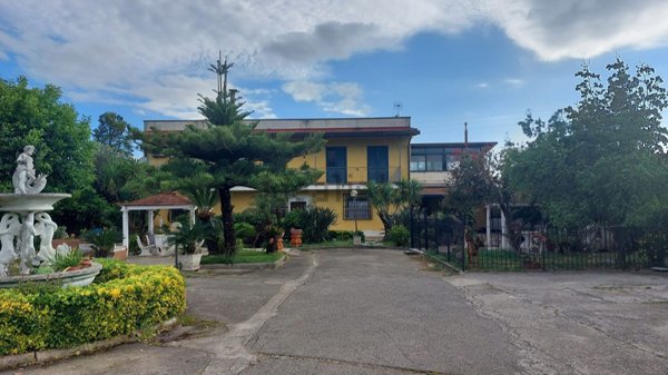 appartamento in vendita ad Eboli