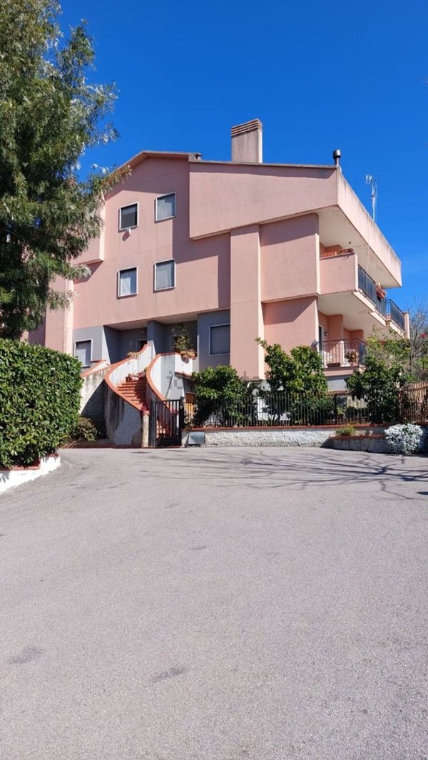 casa indipendente in vendita ad Eboli